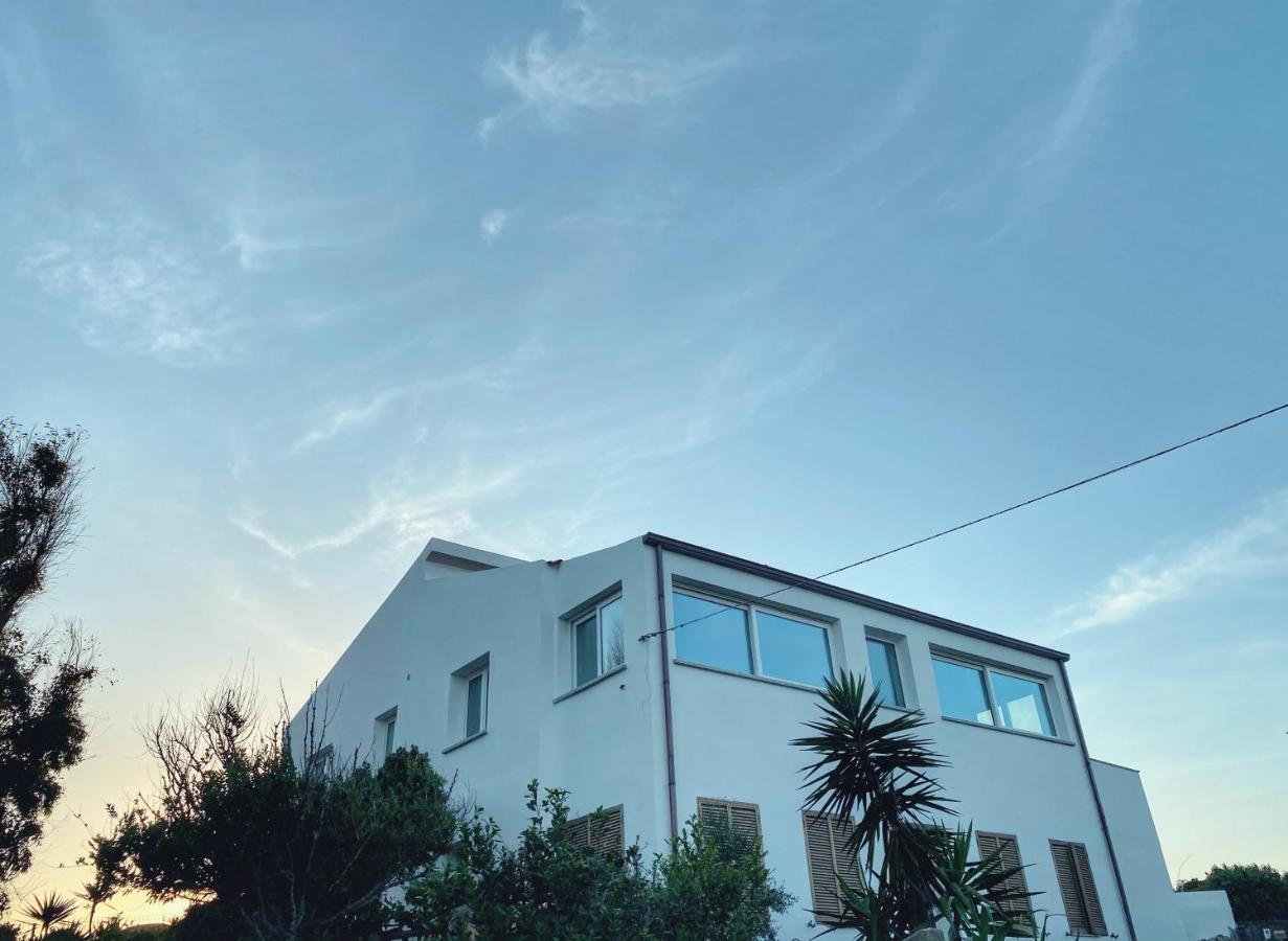 Appartamenti Del Conte Di Capo Testa Санта-Тереза-Галлура Екстер'єр фото